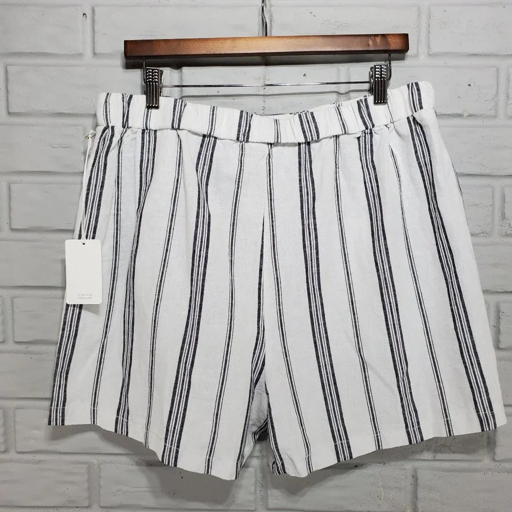 Style Me Women's Size L Linen Blend Black White Striped Casual Shorts NWT - Picture 2 of 9